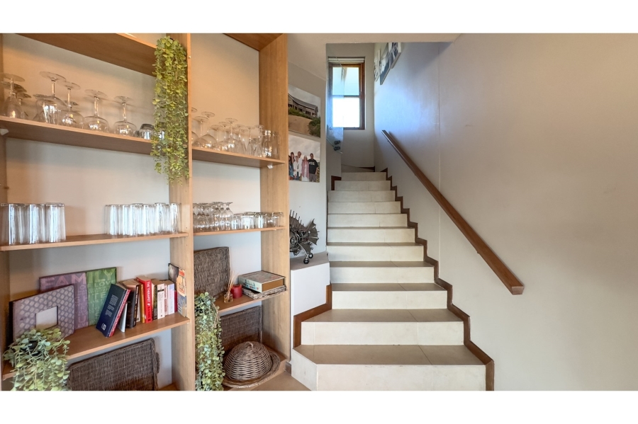 7 Bedroom Property for Sale in Dana Bay Western Cape